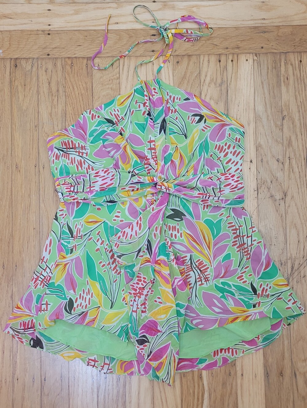 BCBGMaxAzria Silk Halter Top Blouse Green Floral Tropical Y2K